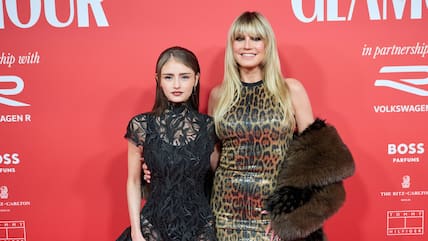 Heidi Klum (rechts) und Tochter Leni auf der Verleihung des „Women of the Year“-Awards ins Ritz Carlton Berlin.